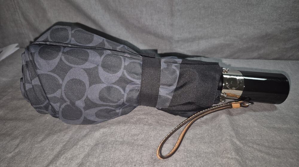 Coach Signature C Black Gray Full Size Umbrella w/ Leather Wrist Strap